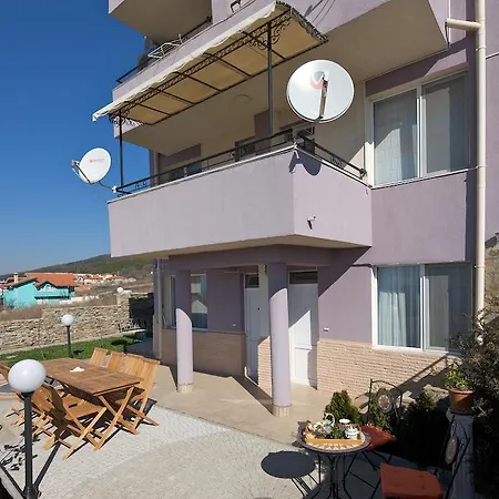 Apartament Violetta *