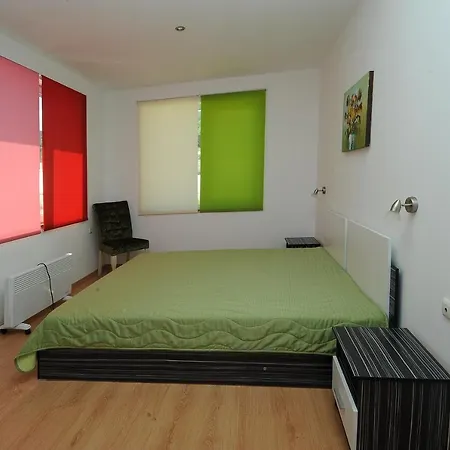 Violetta Apartament *