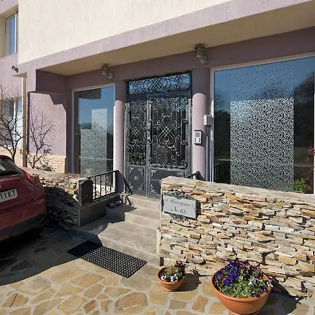 Violetta Sveti Vlas